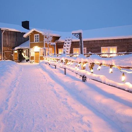 Elves Village Hotel Köngäs Exteriör bild