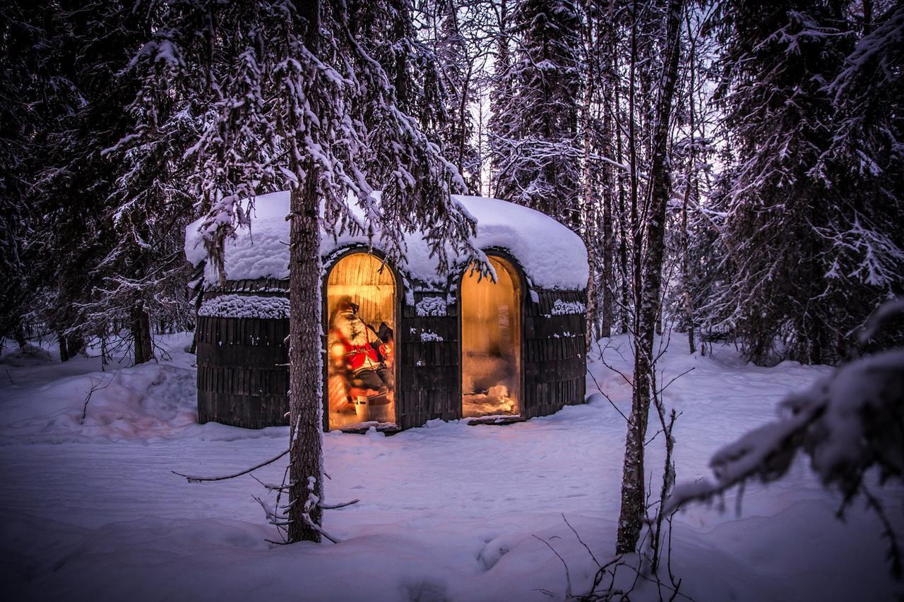 Elves Village Hotel Köngäs Exteriör bild